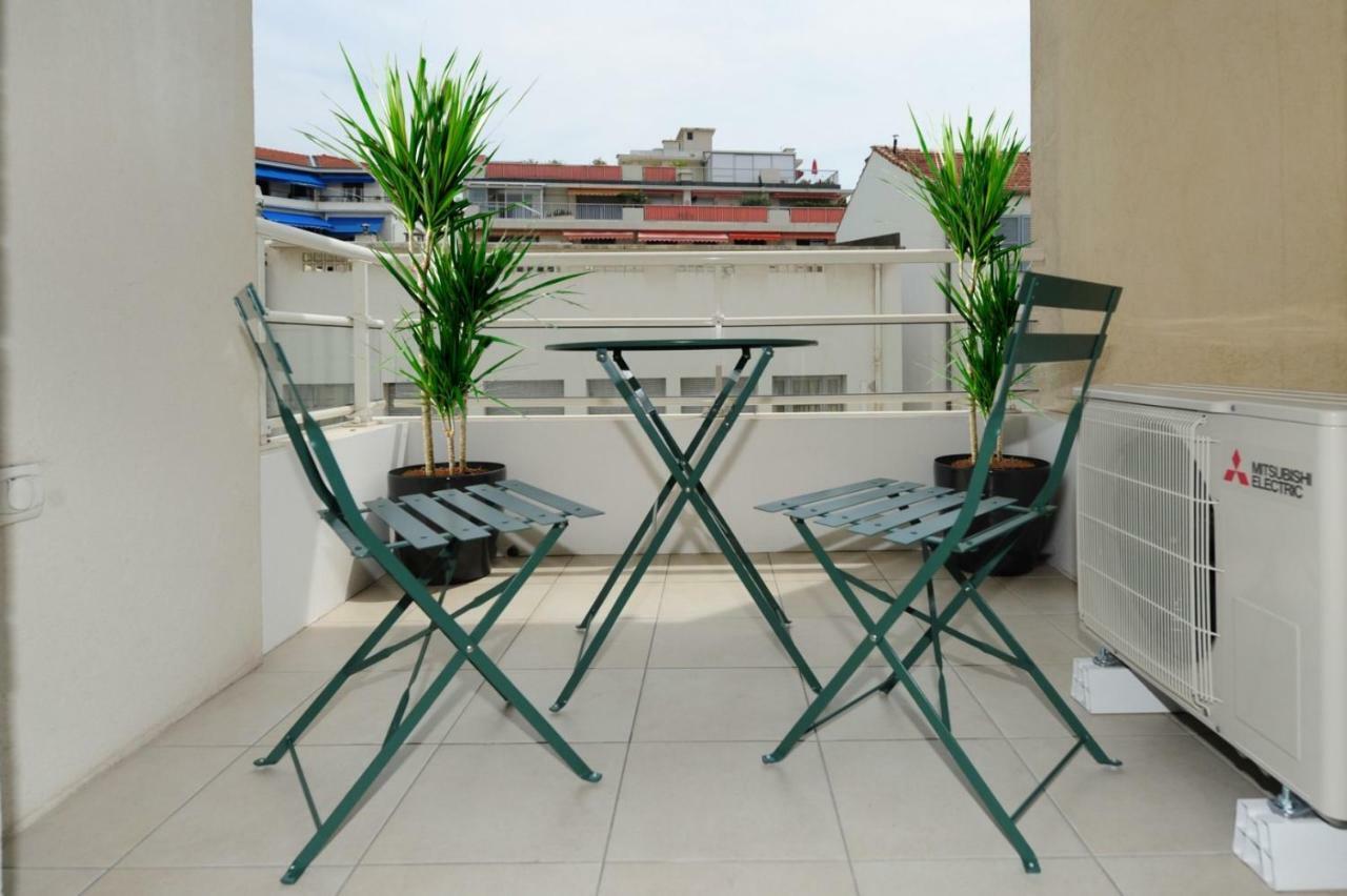 Mini Suite Othello - Five Stars Holiday House Ницца Экстерьер фото