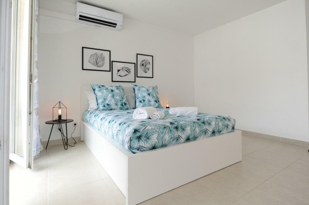 Mini Suite Othello - Five Stars Holiday House Ницца Экстерьер фото