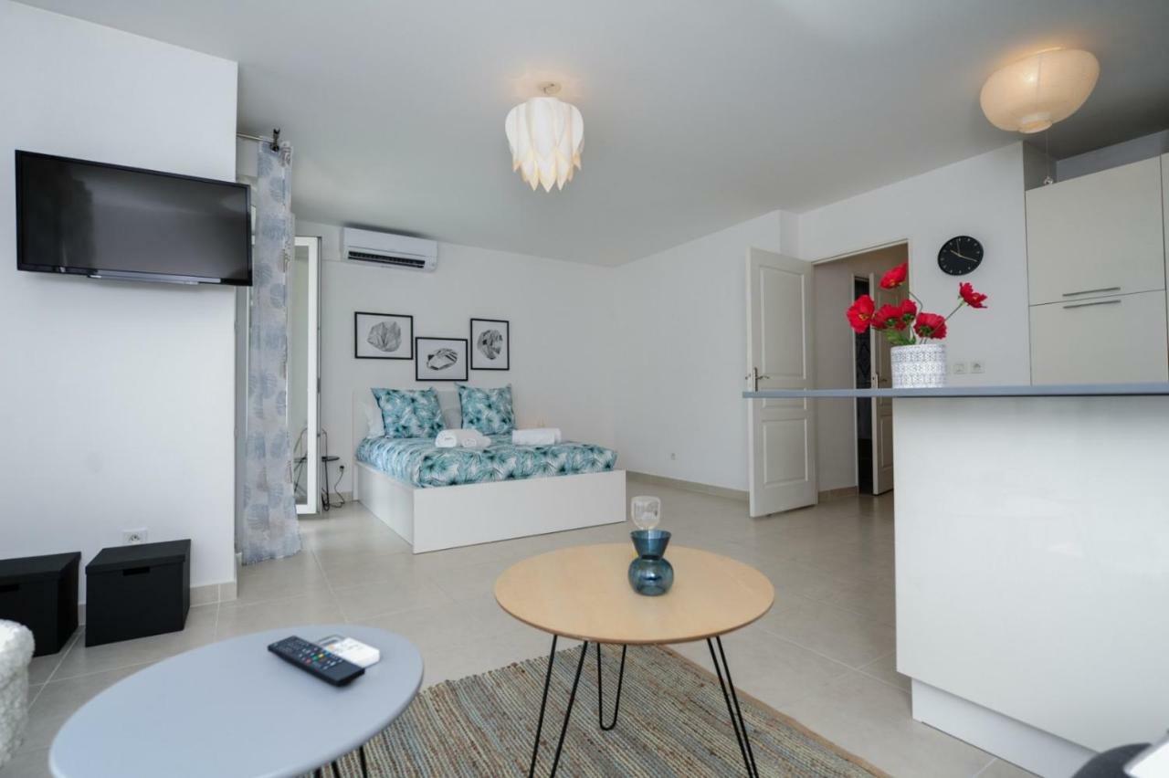 Mini Suite Othello - Five Stars Holiday House Ницца Экстерьер фото