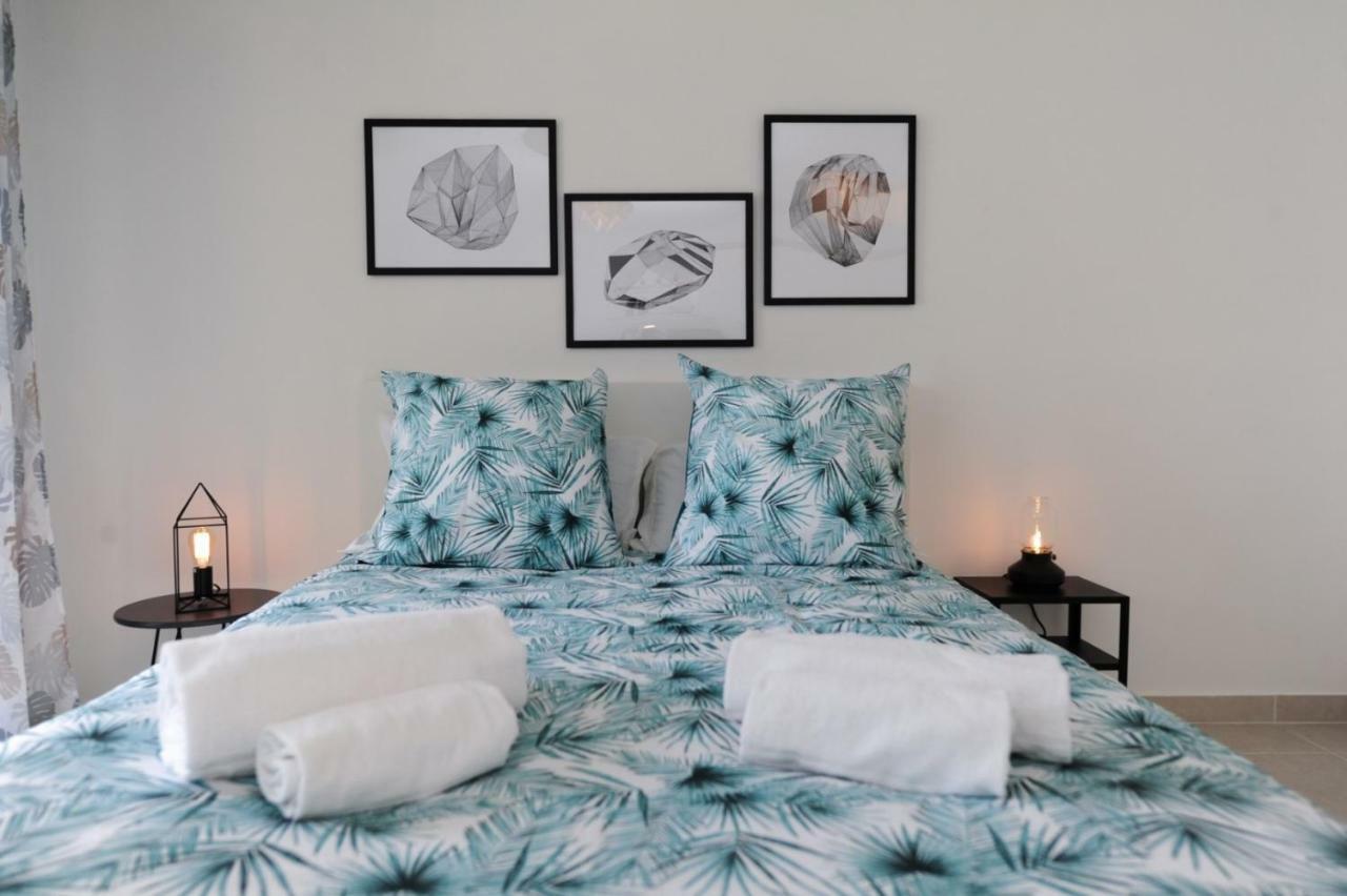 Mini Suite Othello - Five Stars Holiday House Ницца Экстерьер фото